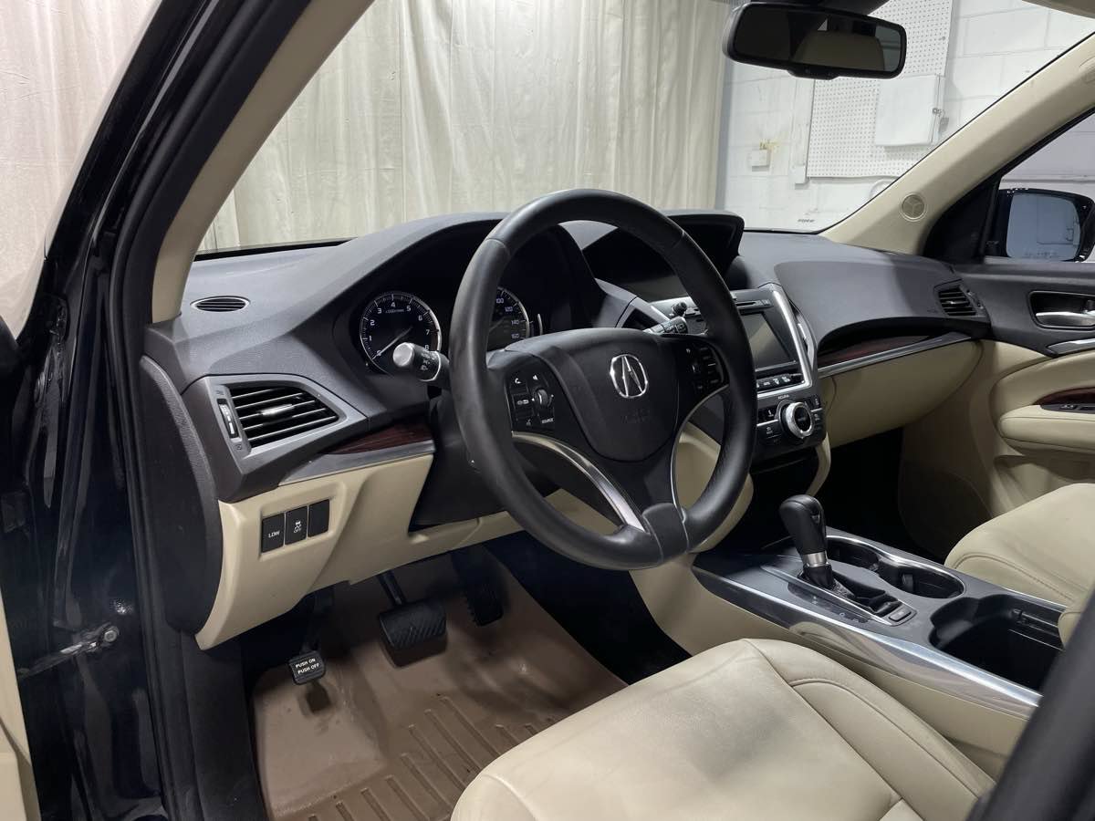 Used 2015 Acura MDX w/ Technology Package AWD/4WD image 10