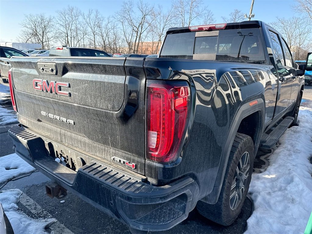 Used 2020 GMC Sierra 2500 AT4 w/ AT4 Premium Package image 4
