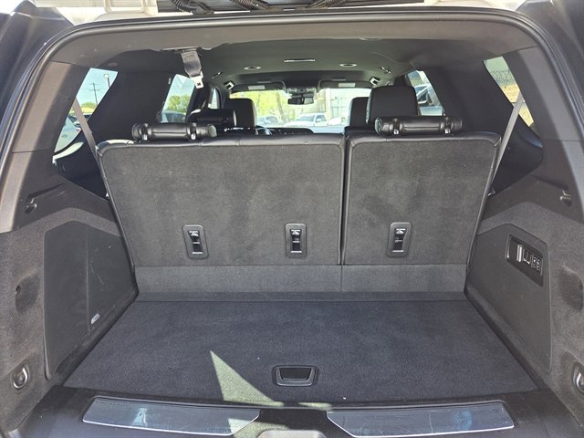 Used 2021 Cadillac Escalade Luxury AWD/4WD image 14