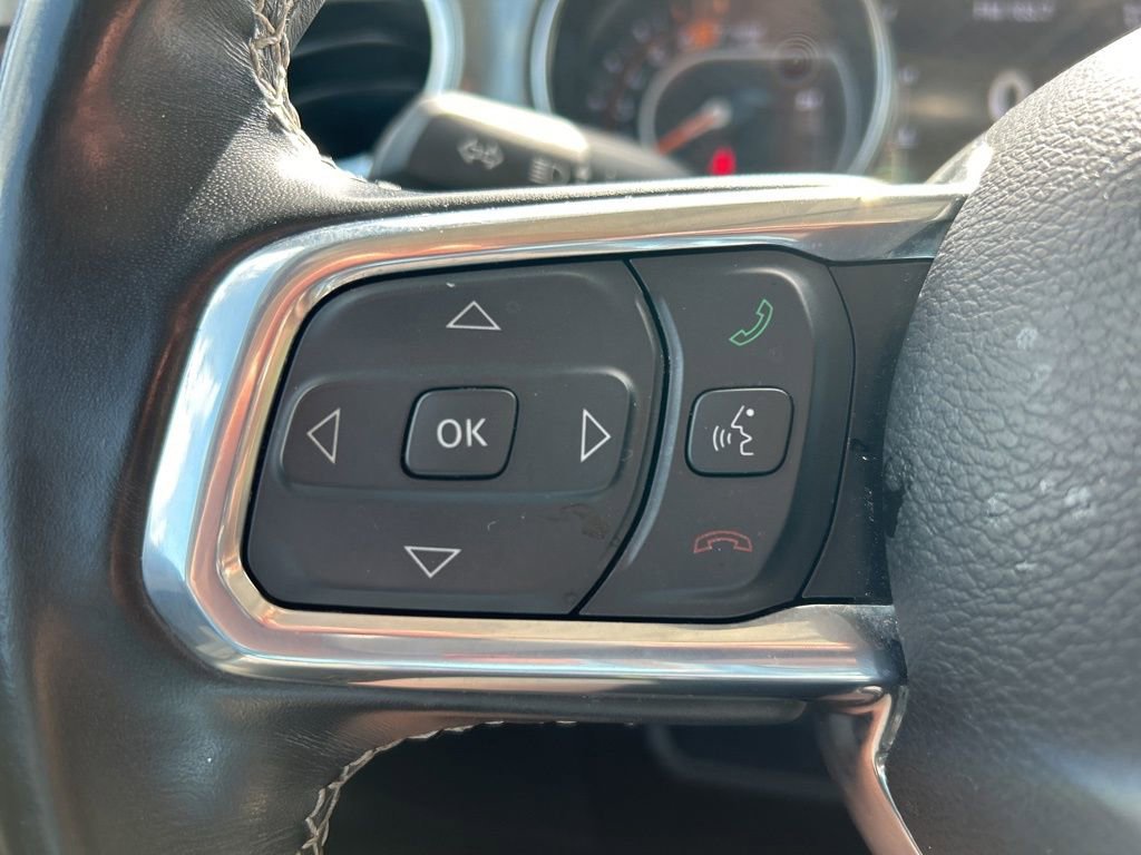 Used 2022 Jeep Wrangler Unlimited Sahara image 18