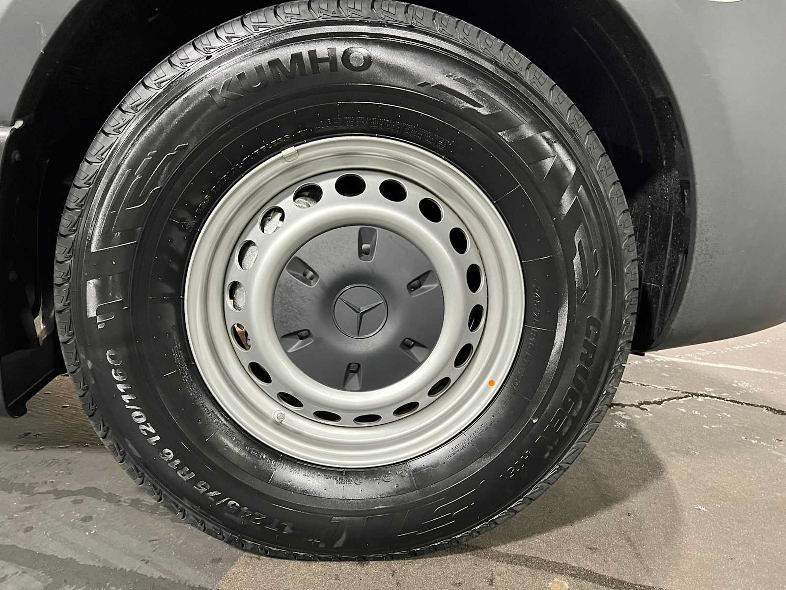 New 2025 Mercedes-Benz eSprinter 170 Cargo image 9