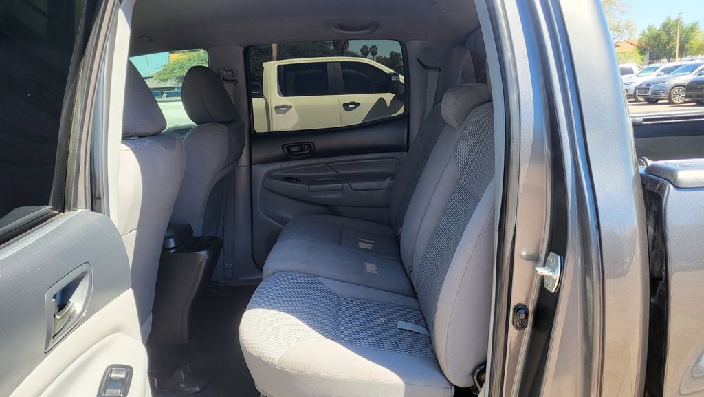 Used 2013 Toyota Tacoma PreRunner w/ SR5 Pkg RWD image 21