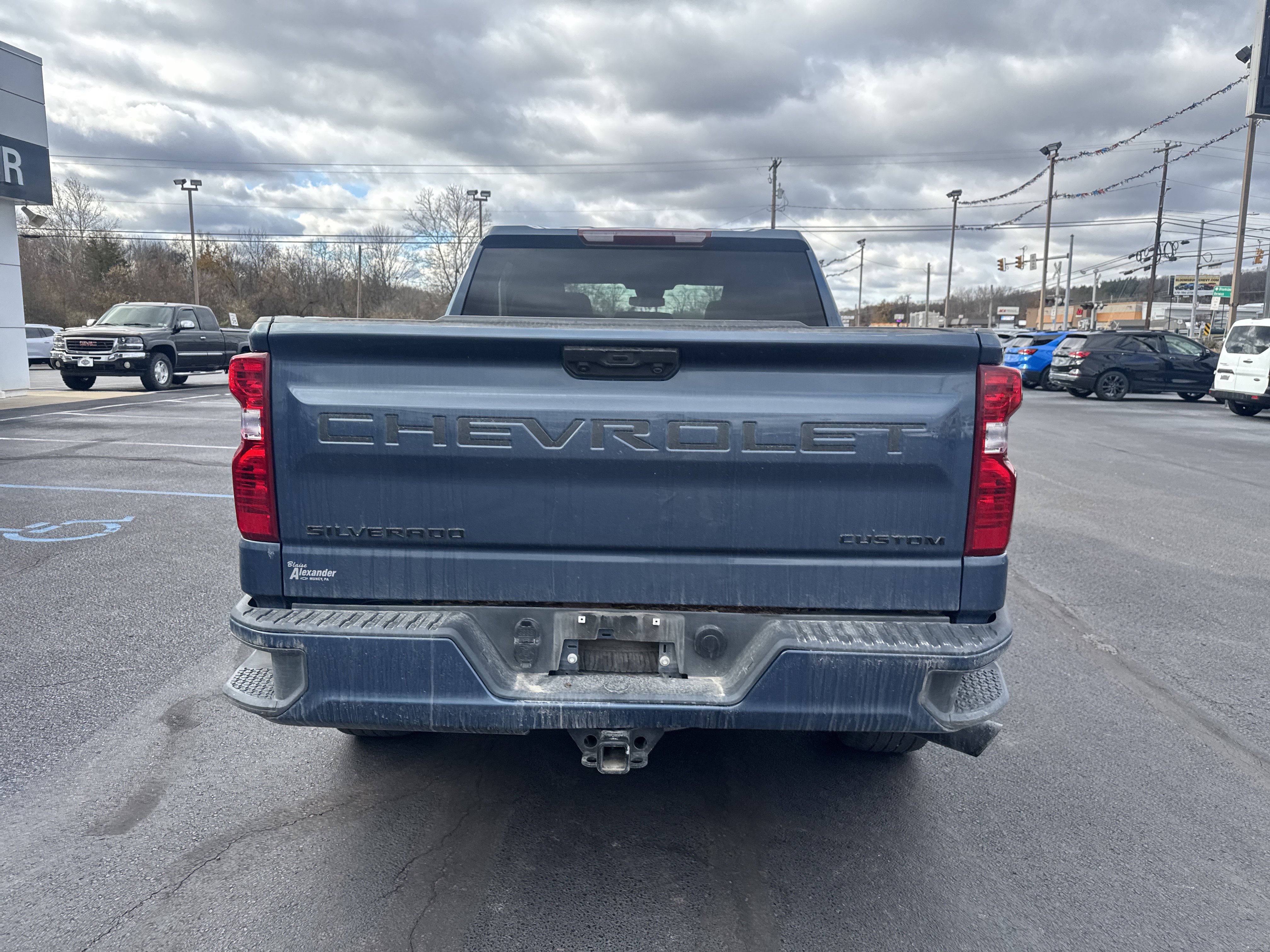 Used 2024 Chevrolet Silverado 1500 Custom w/ LPO, Dark Essentials Package image 4