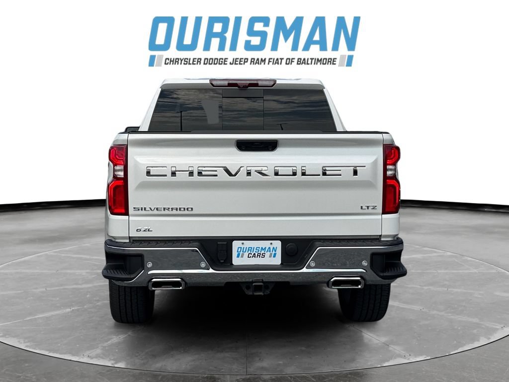 Used 2025 Chevrolet Silverado 1500 LTZ w/ Technology Package AWD/4WD image 5
