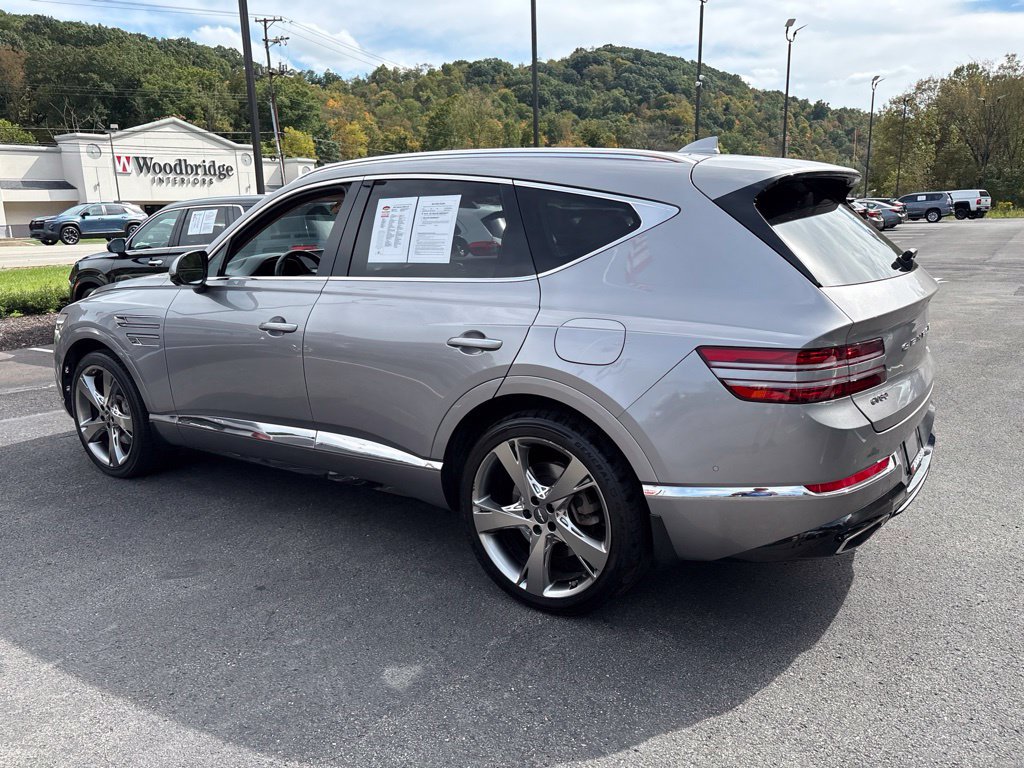 Used 2022 Genesis GV80 2.5T w/ Prestige Package 04 AWD/4WD image 3