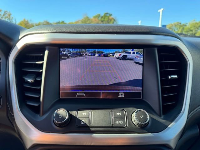 Used 2021 GMC Acadia SLE w/ Driver Convenience Package image 12