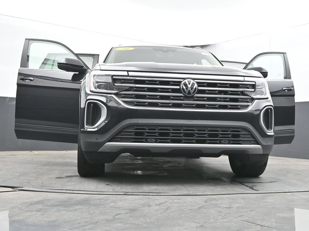 Used 2024 Volkswagen Atlas SE AWD/4WD image 72