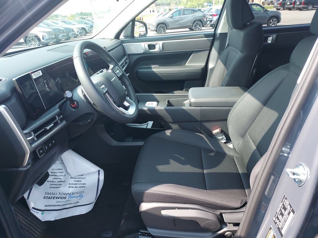 New 2027 Hyundai Santa Fe SE FWD image 13
