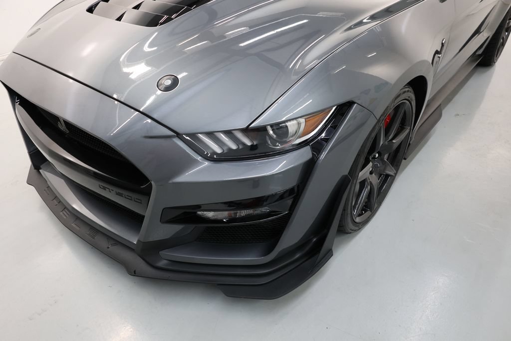 Used 2022 Ford Mustang Shelby GT500 w/ Carbon Fiber Track Pack RWD image 60