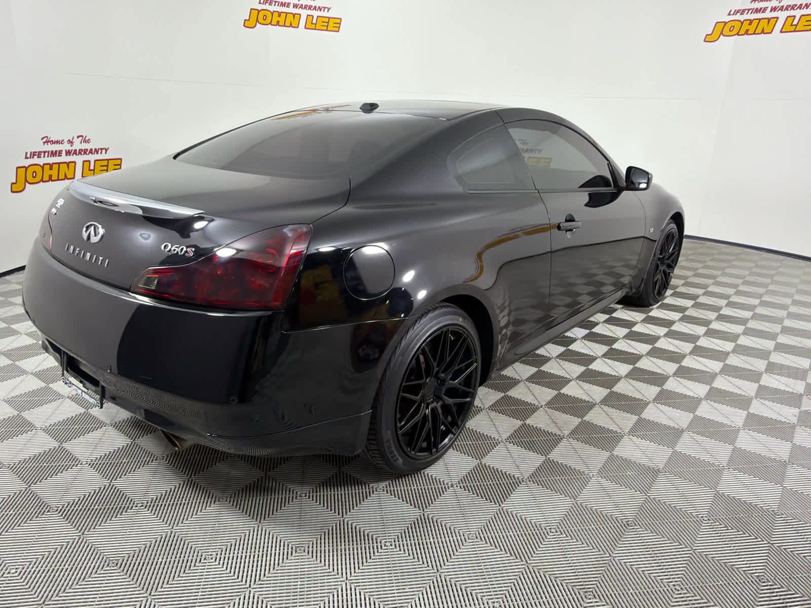 Used 2015 INFINITI Q60 AWD Coupe w/ Premium Package image 6