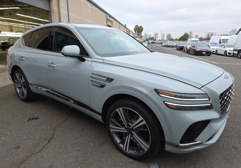 Used 2025 Genesis GV80 3.5T e-SC image 3