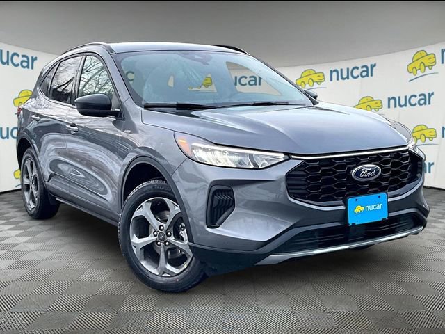 New 2026 Ford Escape ST-Line w/ Cold Weather Package AWD/4WD image 1