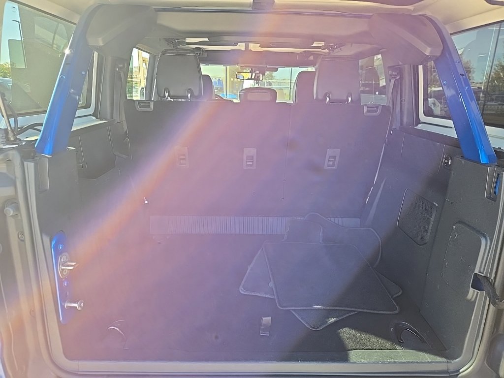 Used 2025 Ford Bronco Badlands AWD/4WD image 17