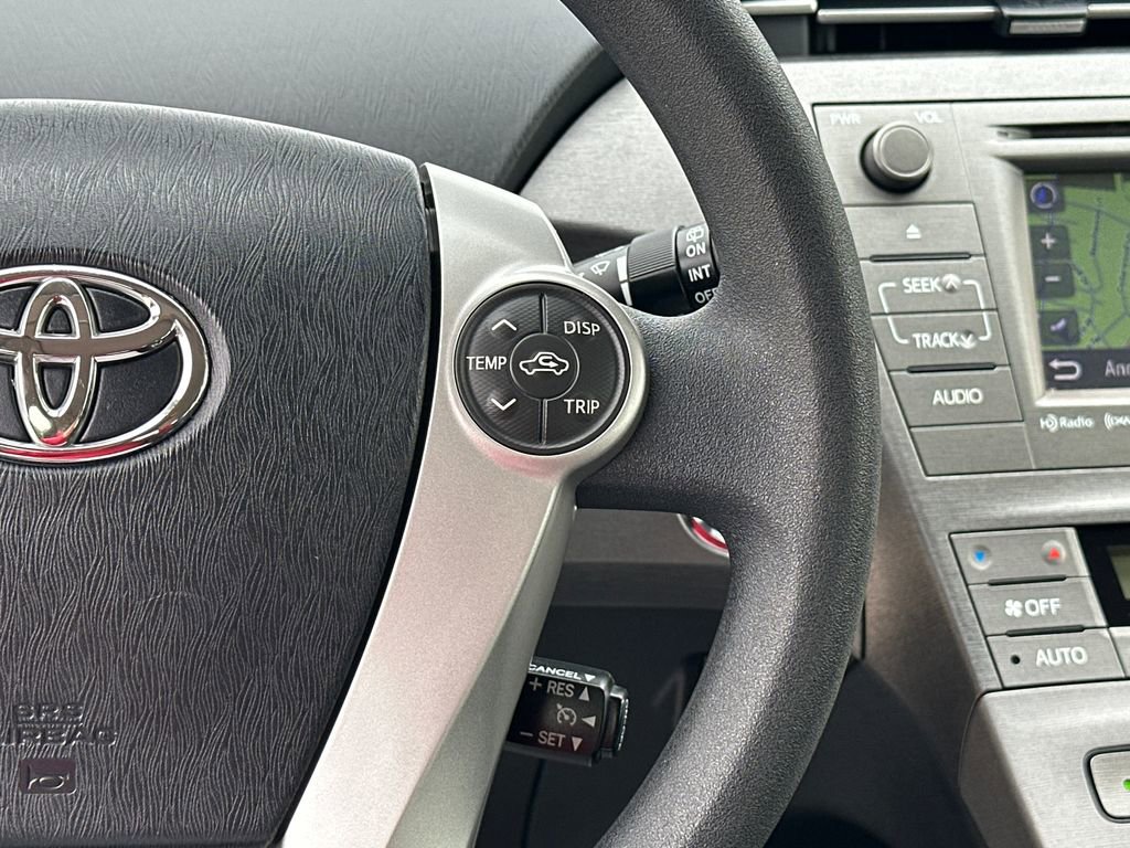 Used 2013 Toyota Prius Three w/ Preferred Accessory Pkg FWD image 23