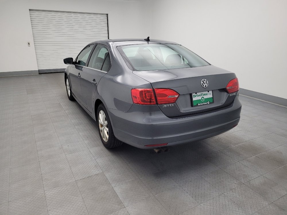 Used 2013 Volkswagen Jetta SE FWD image 5