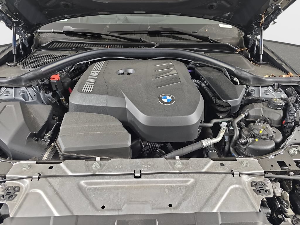 Used 2025 BMW 330i xDrive Sedan w/ Convenience Package AWD/4WD image 34