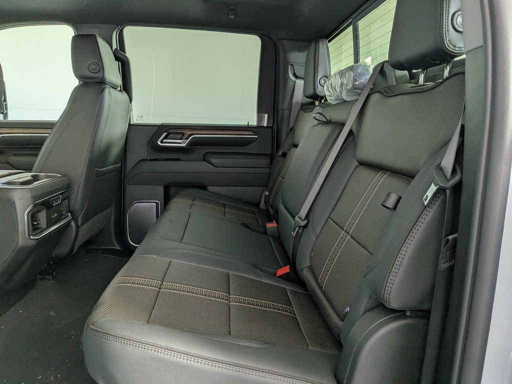 New 2026 Chevrolet Silverado 3500 High Country w/ High Country Premium Package AWD/4WD image 30