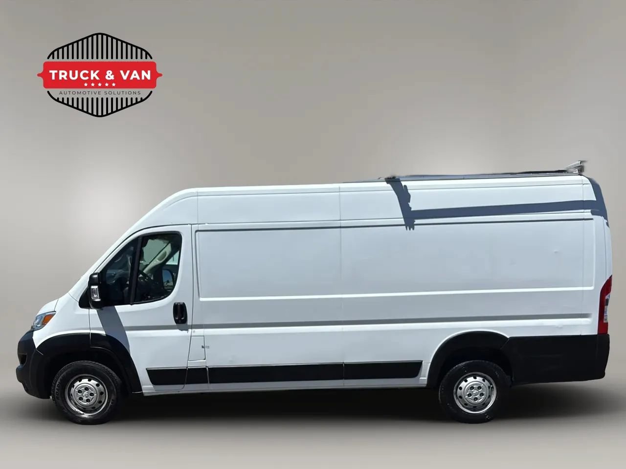 Used 2023 RAM ProMaster 3500 FWD image 4