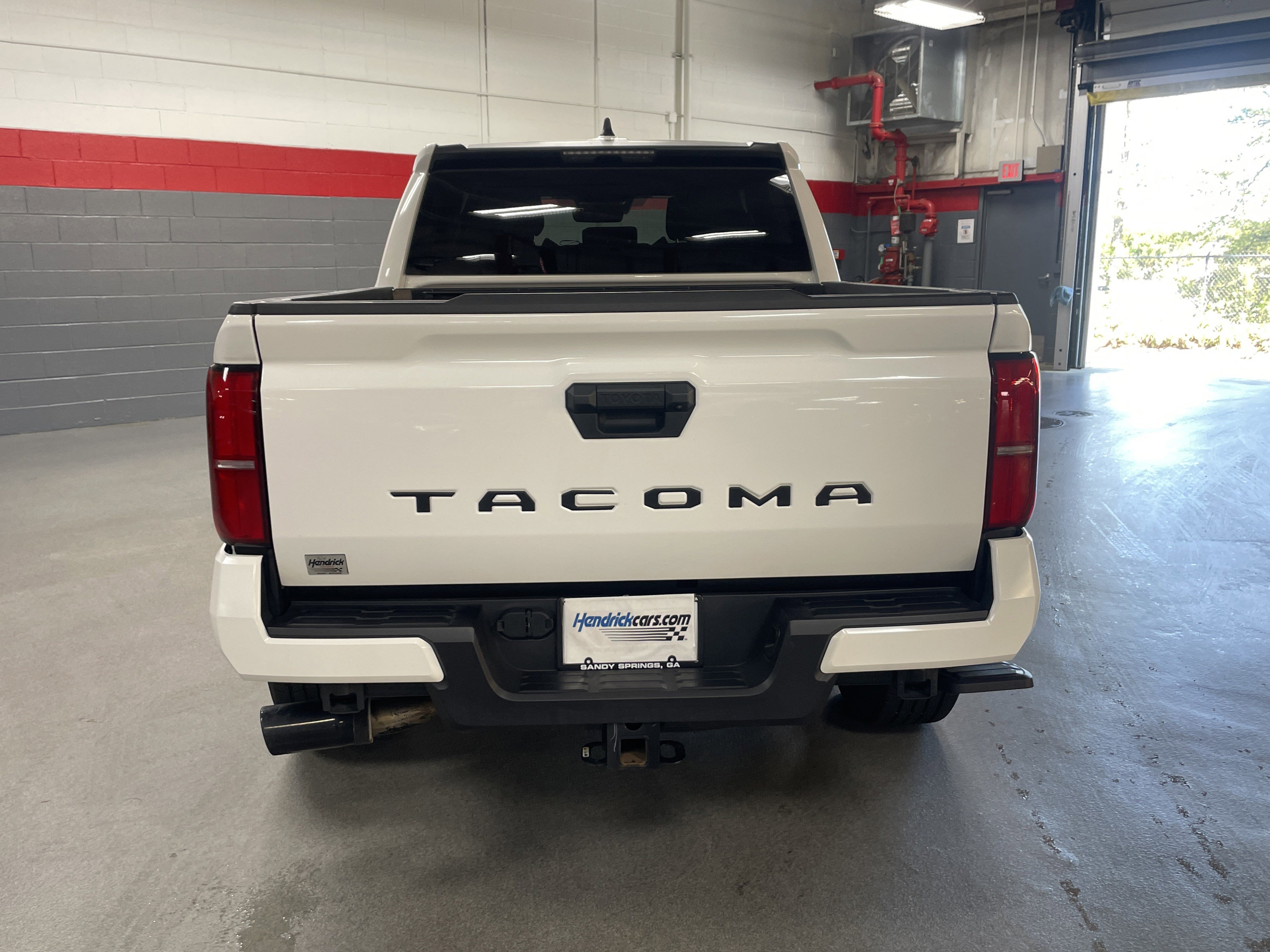 Used 2024 Toyota Tacoma SR5 RWD image 9