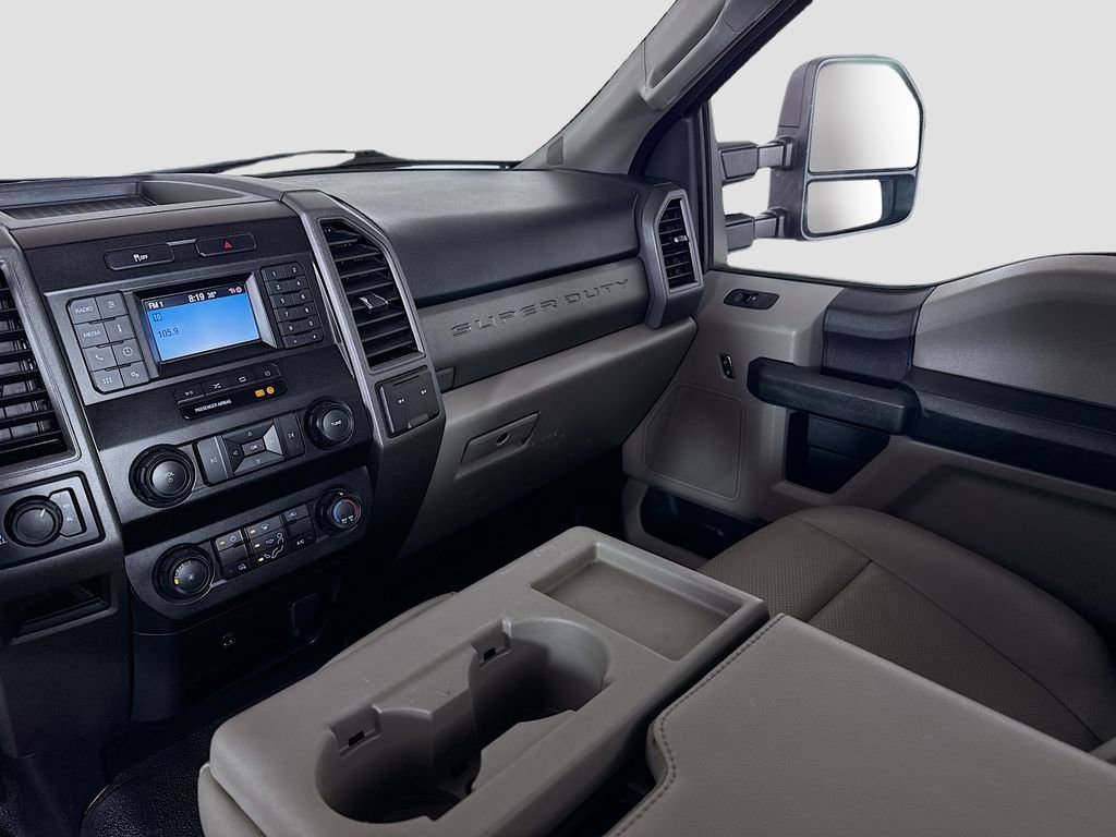 Used 2020 Ford F250 XL w/ Power Equipment Group image 21
