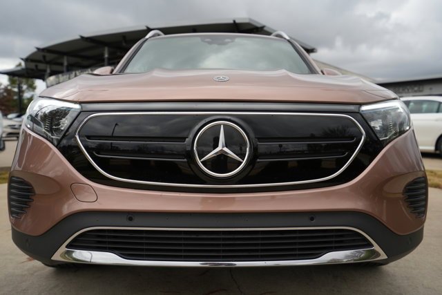 Certified 2023 Mercedes-Benz EQB 250+ 250+ image 11