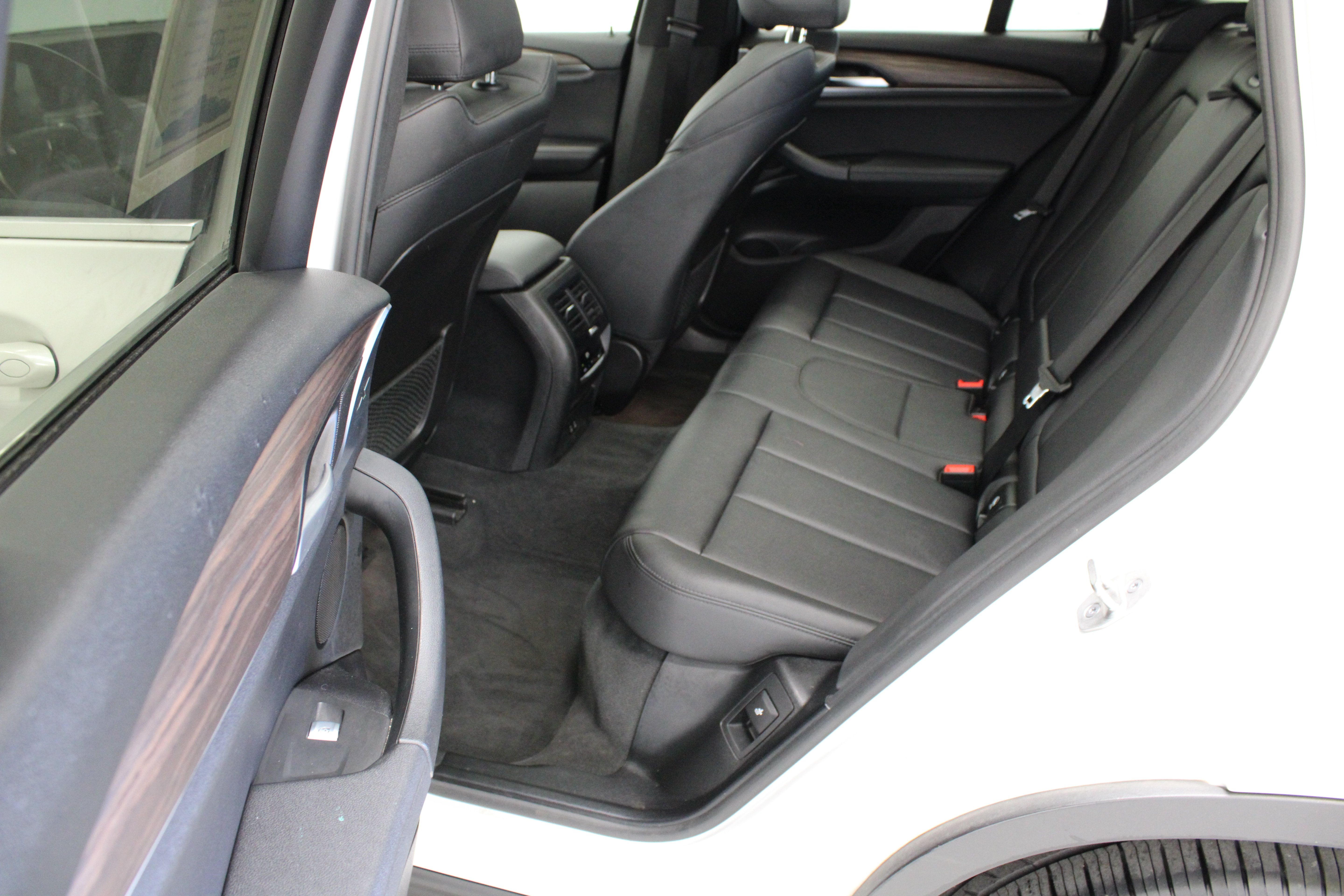 Used 2021 BMW X3 sDrive30i w/ Convenience Package RWD image 32
