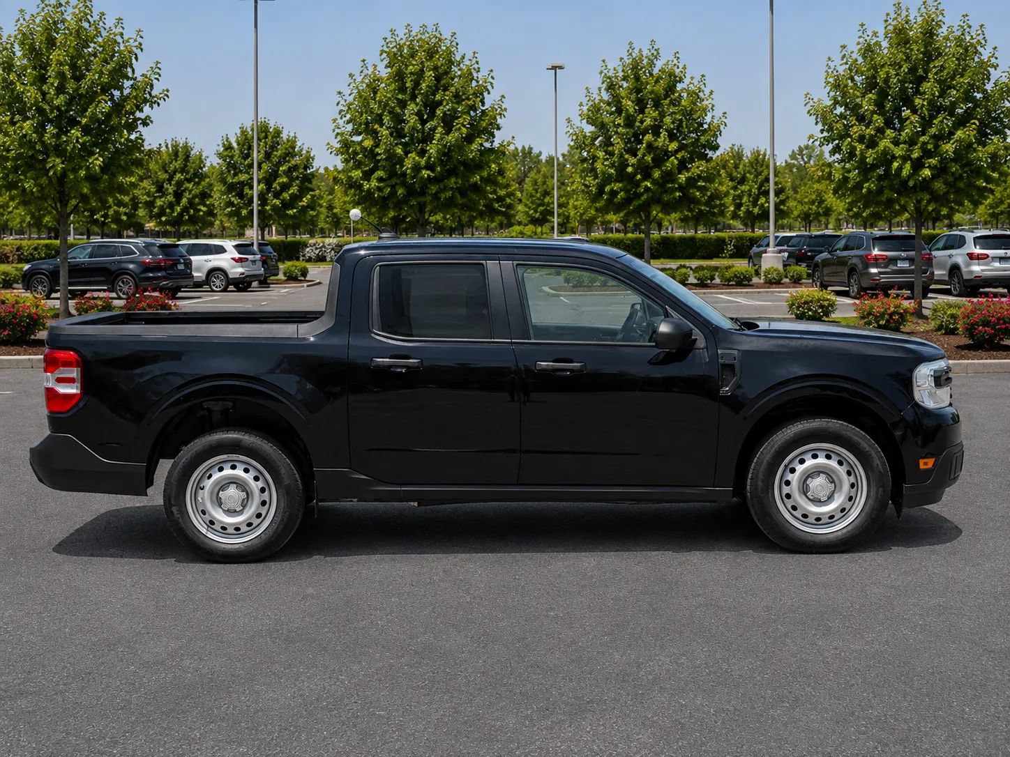 Used 2022 Ford Maverick XL FWD image 6