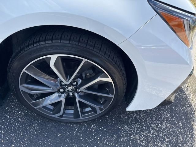 Used 2020 Toyota Corolla SE w/ SE Premium Package FWD image 20