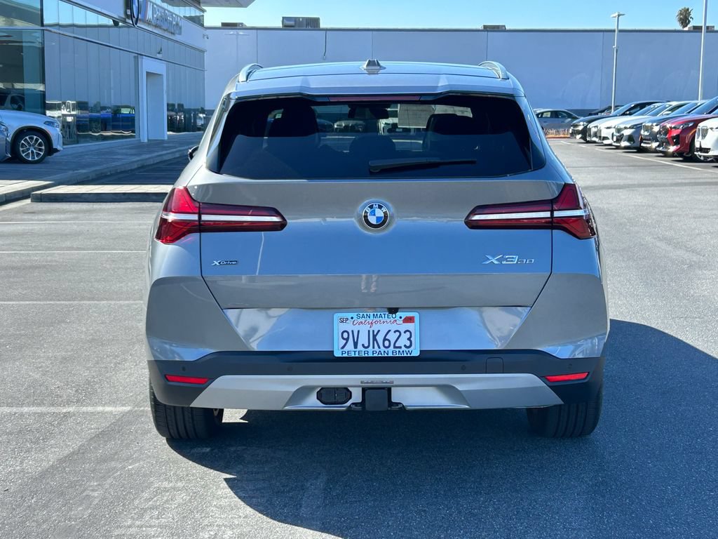 Used 2025 BMW X3 xDrive30i w/ Premium Package AWD/4WD image 4
