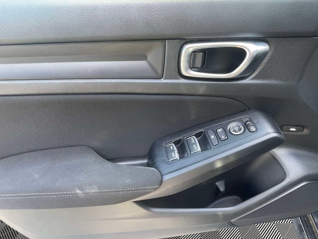 Used 2024 Honda Civic LX image 13