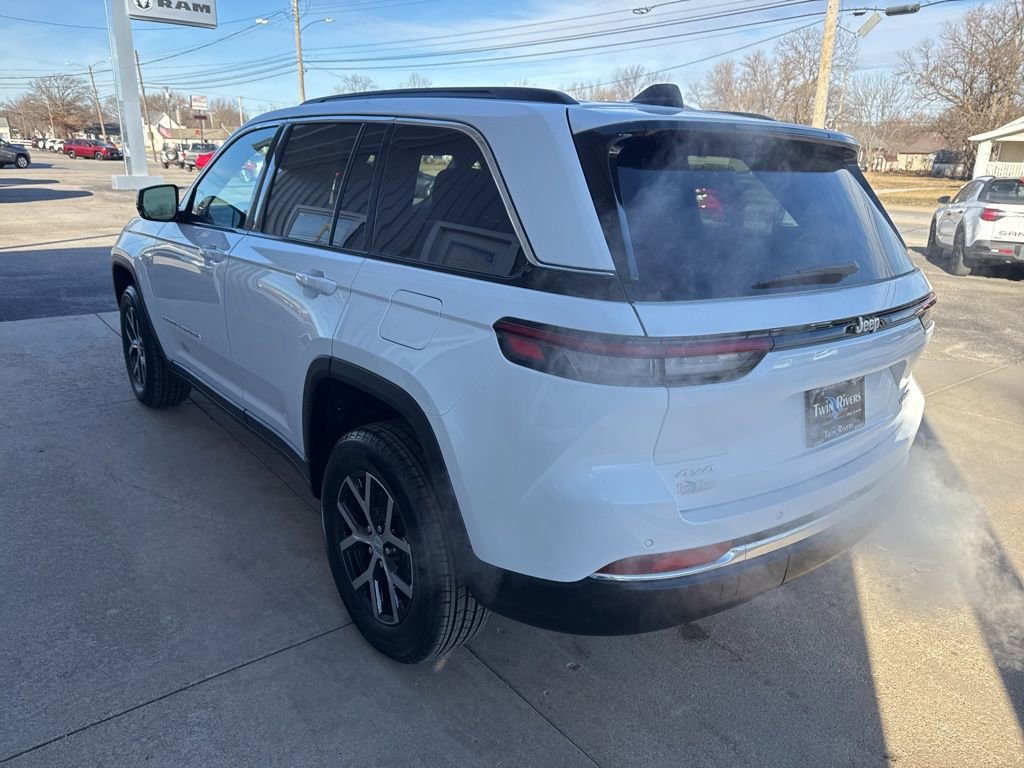 New 2025 Jeep Grand Cherokee Limited image 5