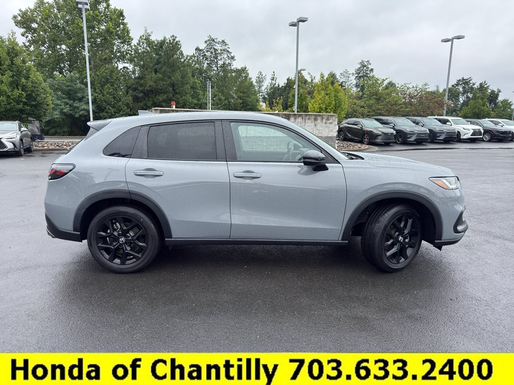 Certified 2025 Honda HR-V Sport image 8