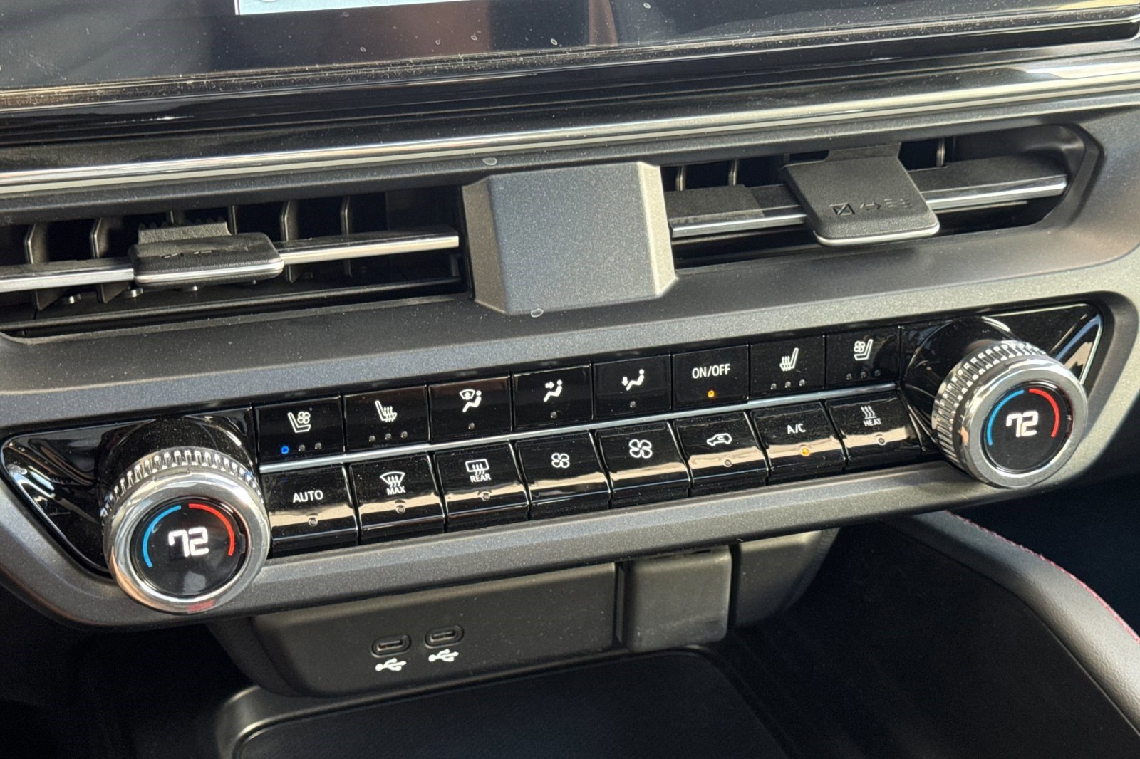 Used 2024 Acura ZDX Type S image 18