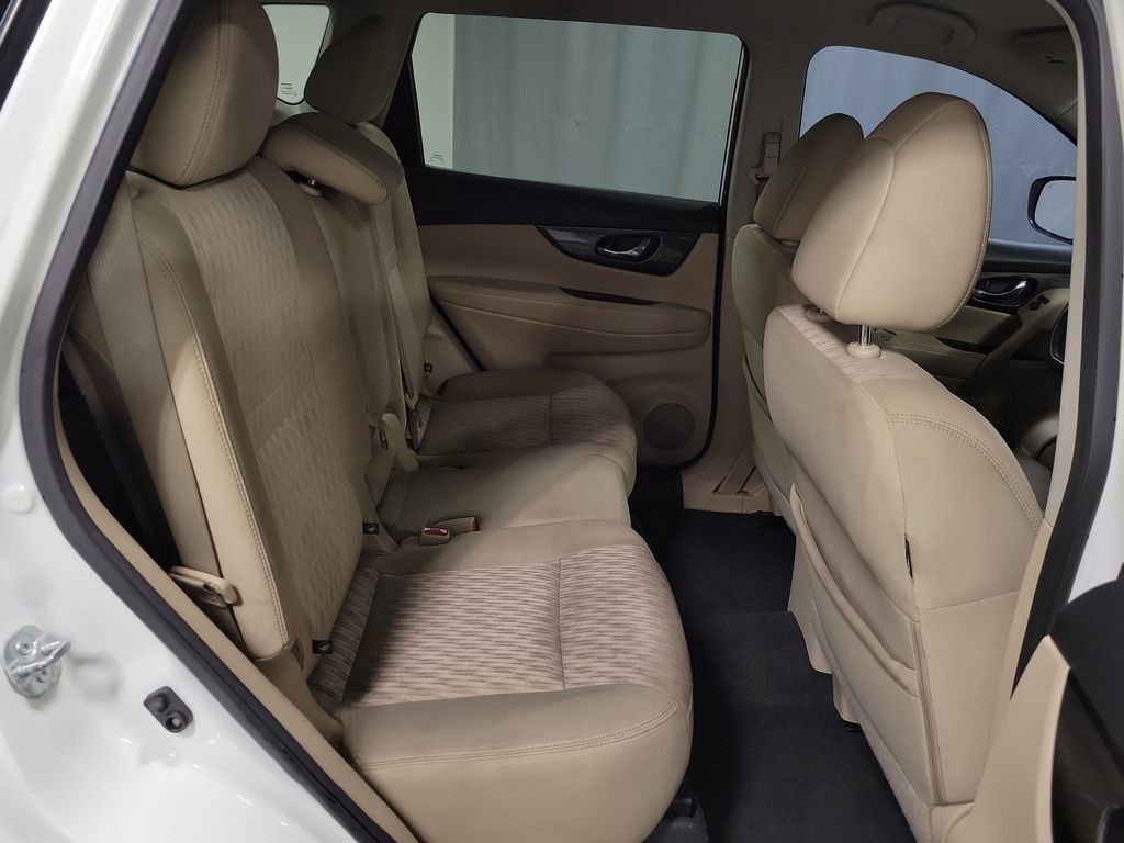 Used 2017 Nissan Rogue SV image 25