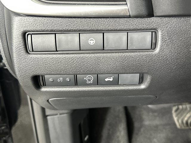 Certified 2024 Nissan Rogue SV image 27