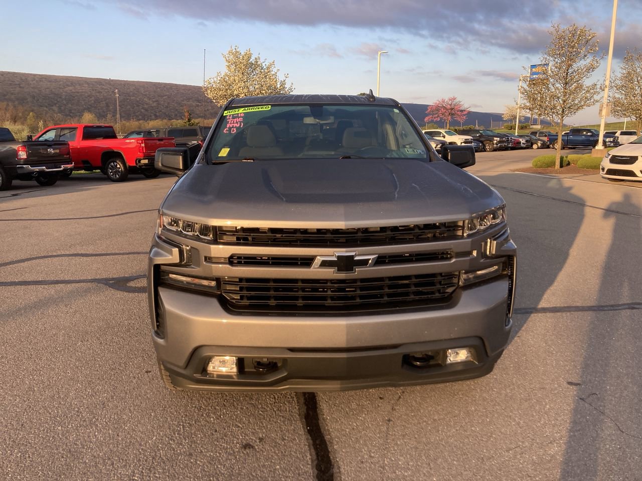 Used 2020 Chevrolet Silverado 1500 RST image 2