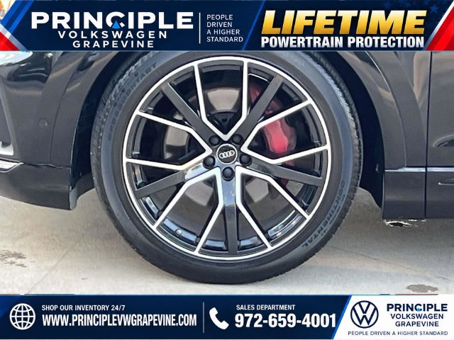 Used 2023 Audi Q8 Prestige w/ Prestige Package AWD/4WD image 7