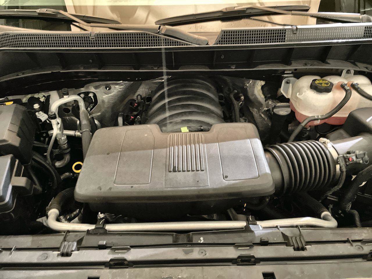 Used 2025 Chevrolet Silverado 1500 W/T w/ WT Value Package image 24