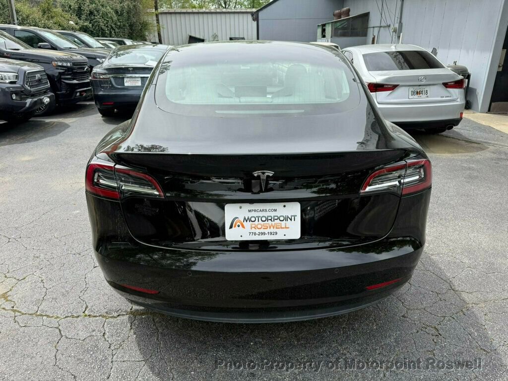 Used 2019 Tesla Model 3 Standard Range Plus image 12