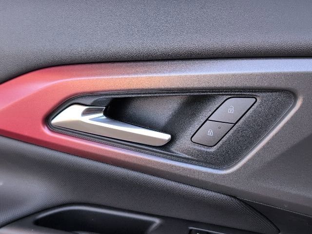 New 2026 Chevrolet Equinox EV RS FWD image 16