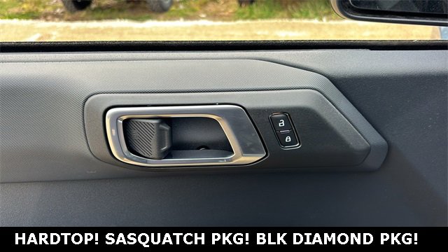 New 2025 Ford Bronco Big Bend w/ Black Diamond Package image 24