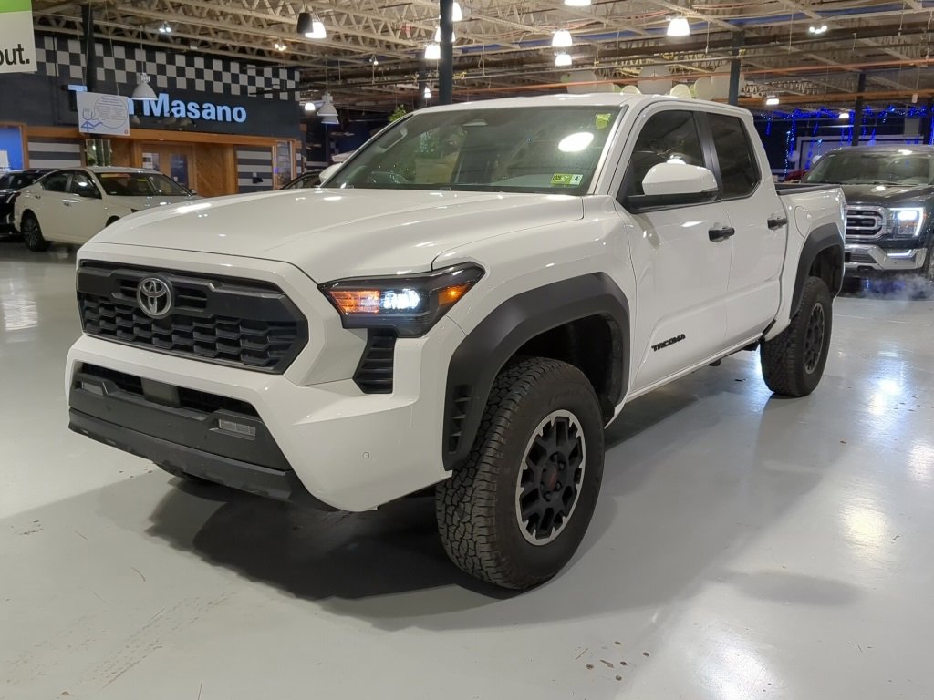 Used 2024 Toyota Tacoma TRD Off-Road w/ TRD Off Road Upgrade Package image 1