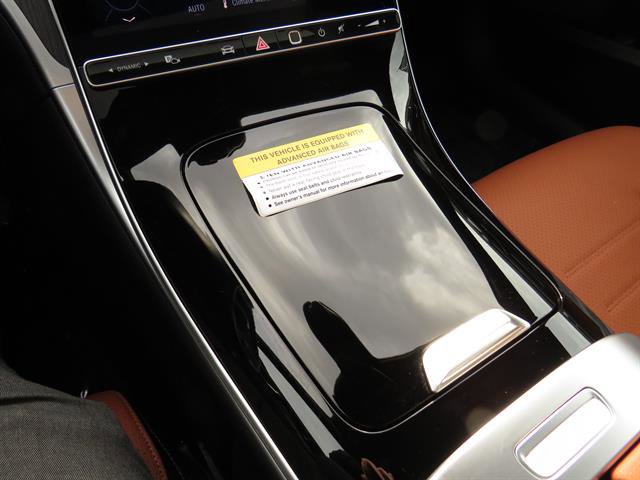 Used 2025 Mercedes-Benz C 300 4MATIC Sedan image 19