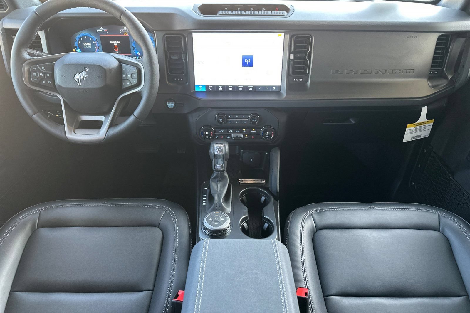 New 2026 Ford Bronco Badlands AWD/4WD image 13
