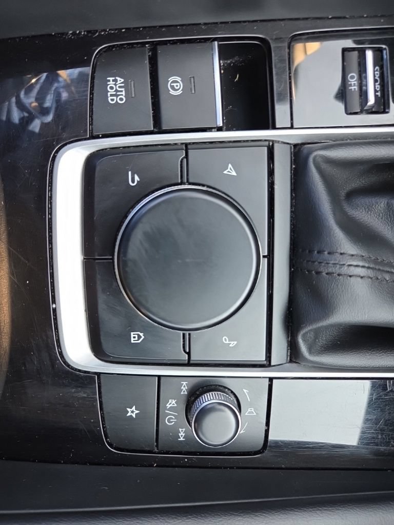 Used 2025 MAZDA MAZDA3 s FWD image 44