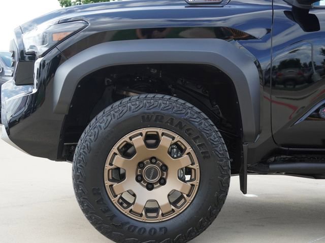 Used 2024 Toyota Tacoma 4x4 Double Cab Hybrid image 5