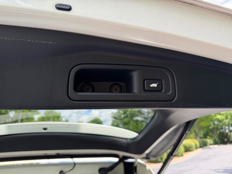 Used 2016 Honda Pilot Touring image 34