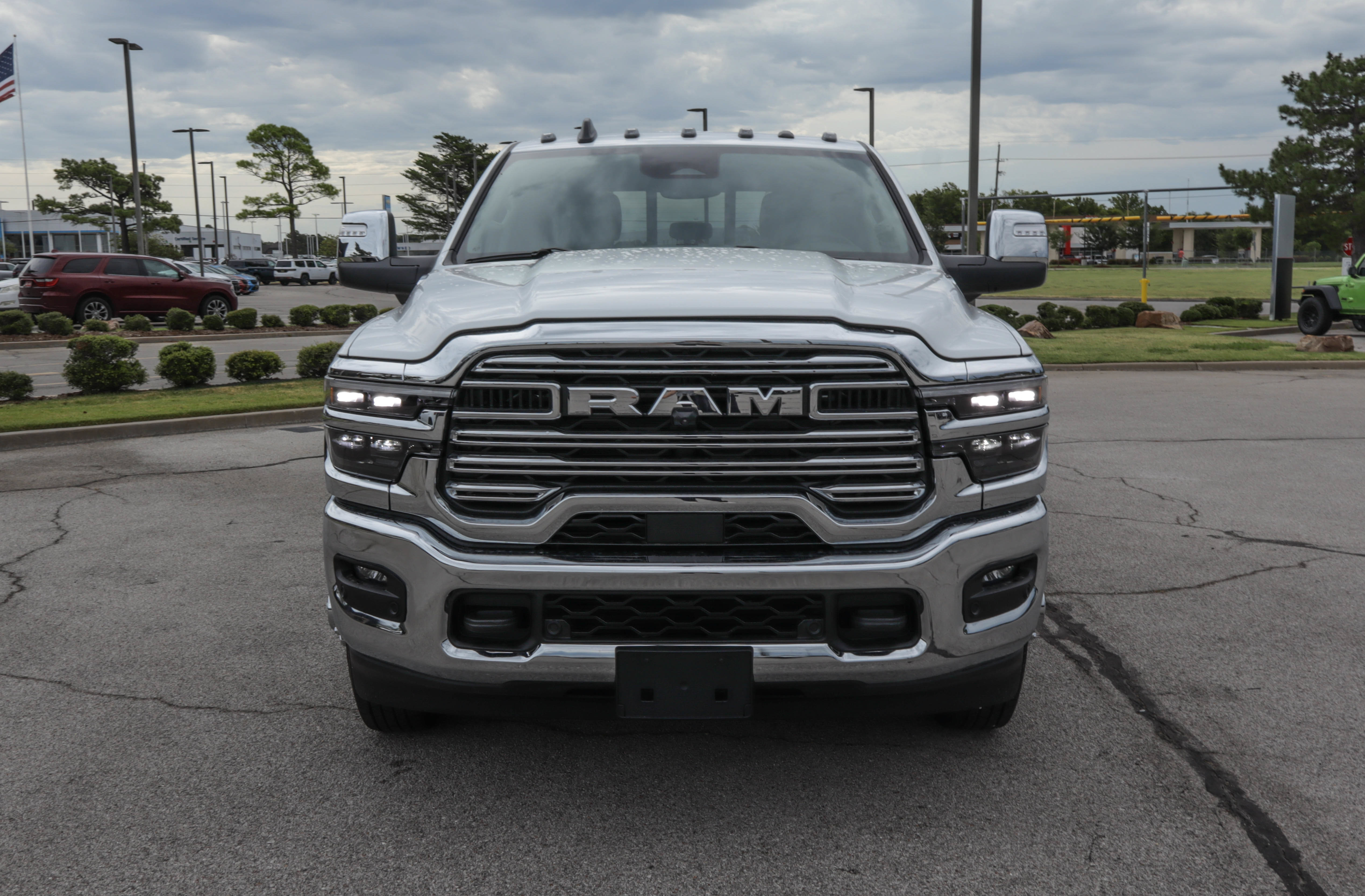New 2027 RAM 3500 Laramie w/ Towing Technology Group AWD/4WD image 3