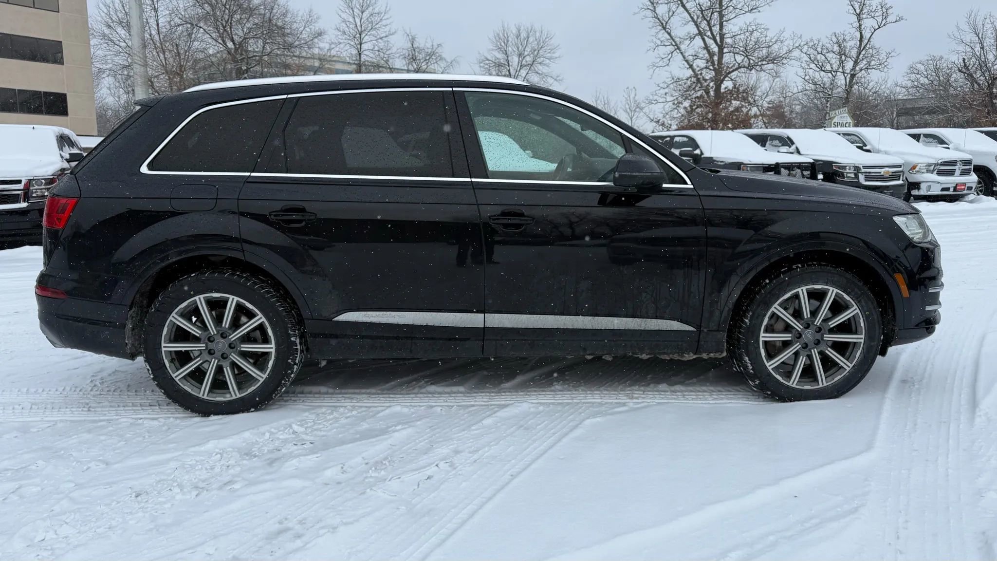 Used 2019 Audi Q7 3.0T Premium Plus w/ Premium Plus Package image 8