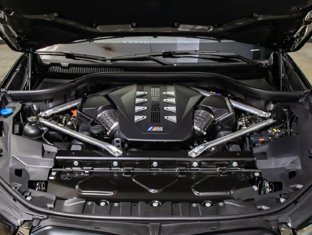 New 2027 BMW X6 M60i AWD/4WD image 5